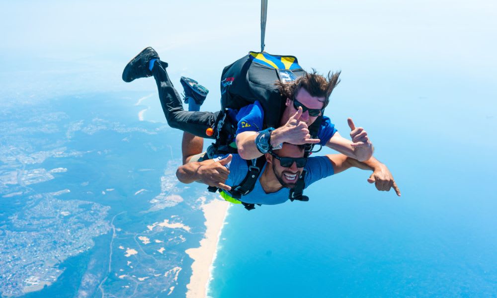 All You Need to Know About Skydiving/Parachuting | KreedOn