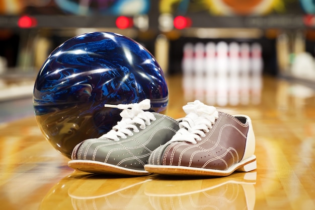 Bowling Shoes | KreedOn